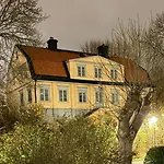 Lilla Froesunda Herrgard Guest Suite Upstairs