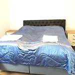 Luxury Room Stockholm Aelvsjoe Maessa