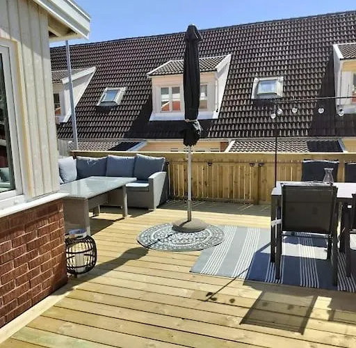 The Terraced House