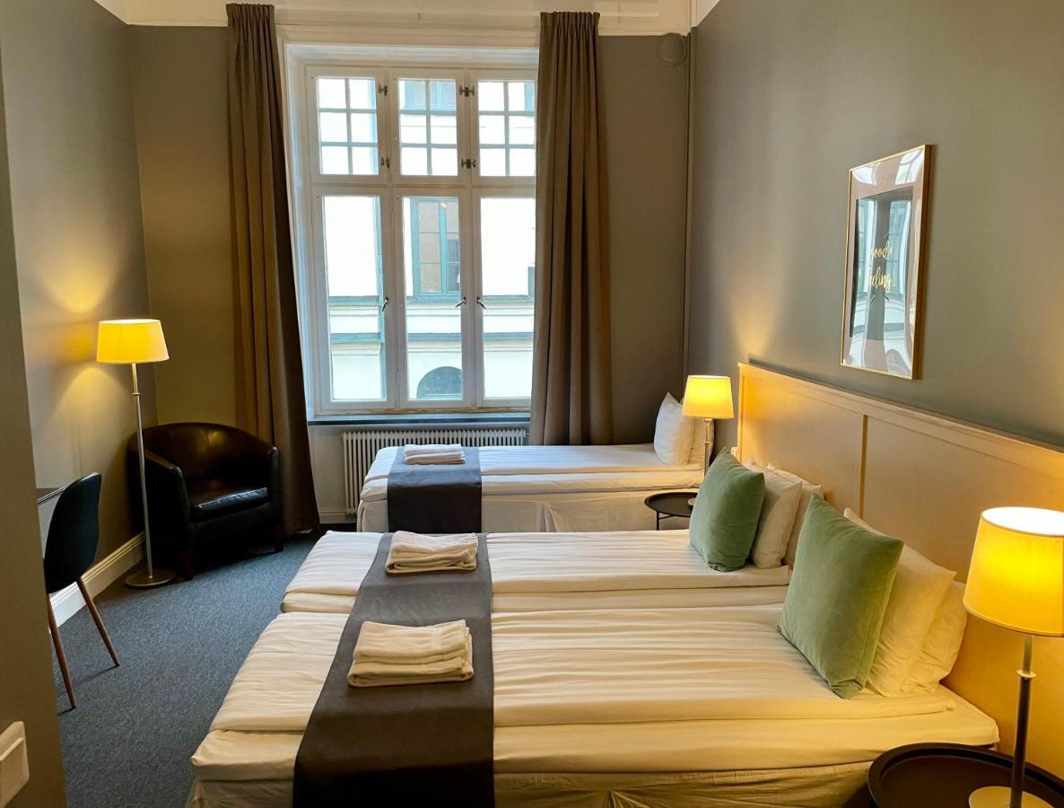 Unique Hotel 3*
