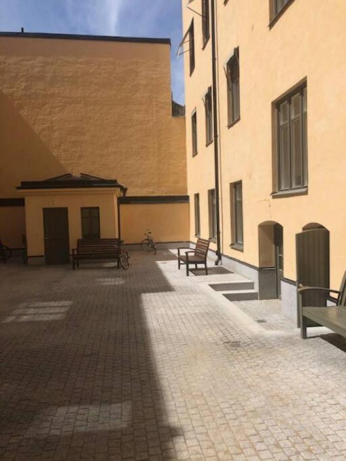 Elegant And Light 3 In Sofo 97sqm Apartment Stockholm