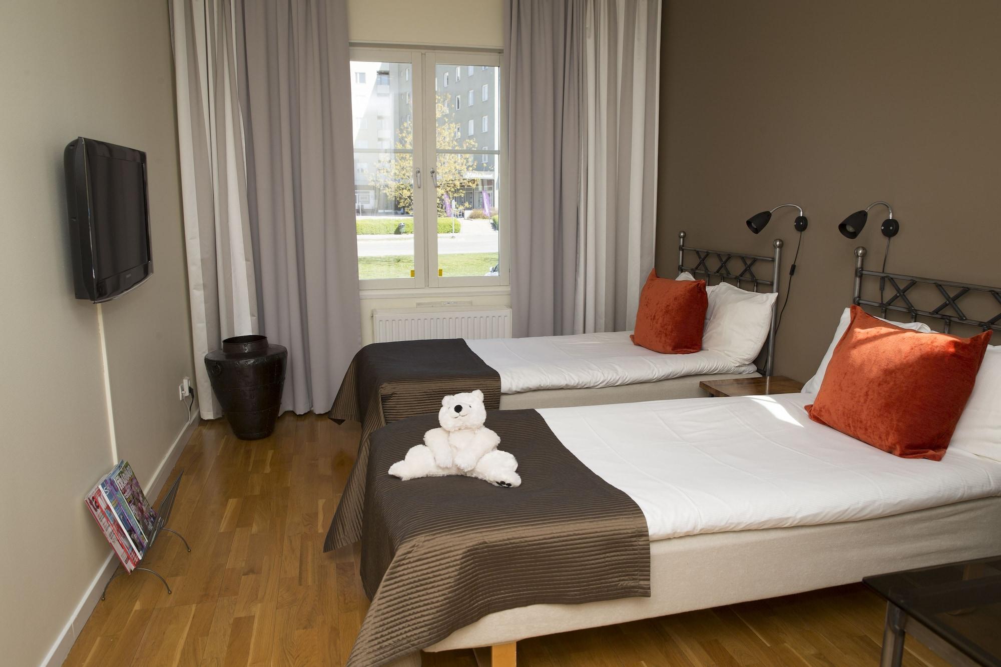 Maude's Enskede Hotel