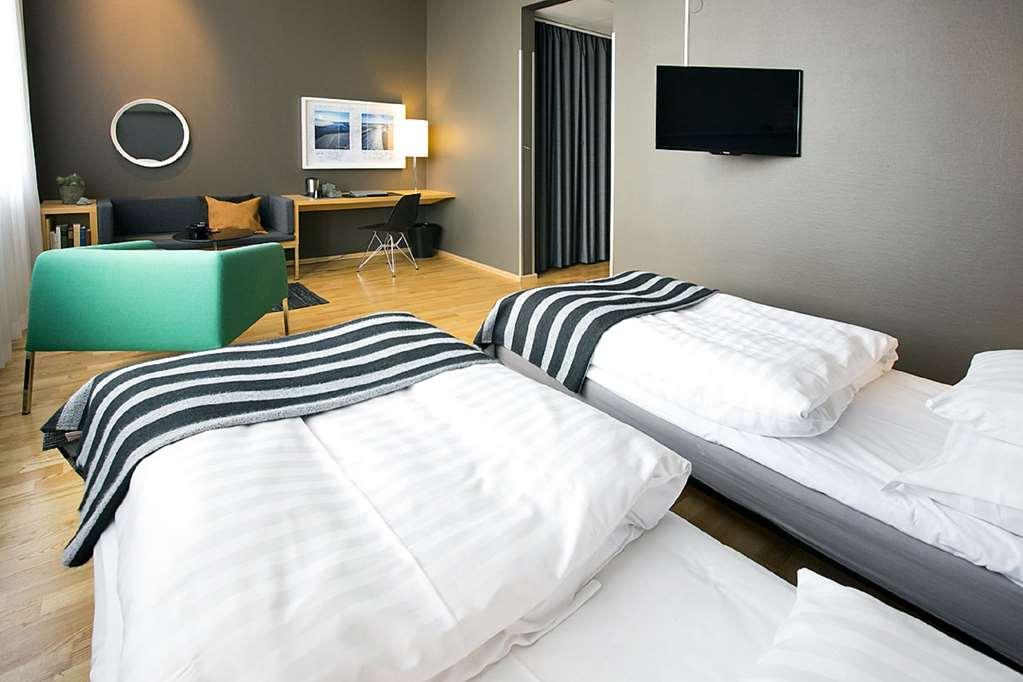 Mornington Bromma