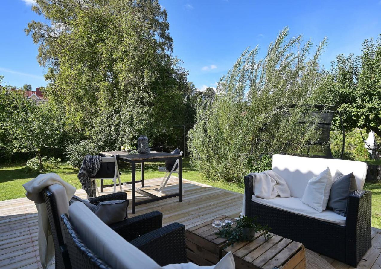 Holiday home Luxurious & Cozy 2 Train Stops To City King Beds *