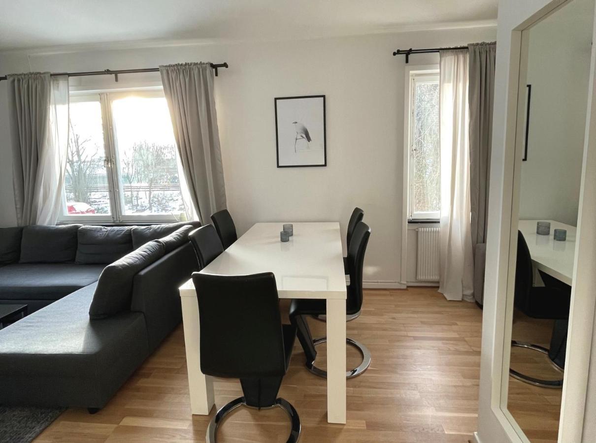 Trivsamma Lagenheter Med Fri Parkering Apartment