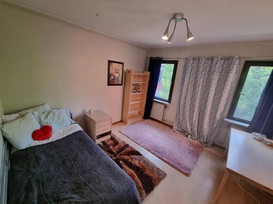 Budget Friendly Studio Close To The Center. Apartment