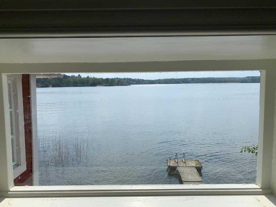 Holiday home Waterfront House With Jacuzzi & Jetty In *