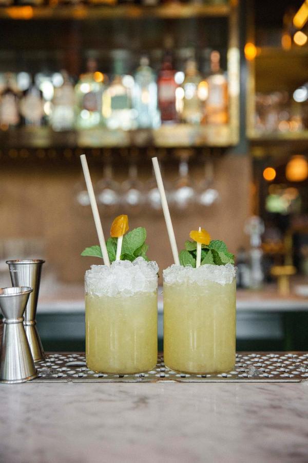 Berns, Historical Boutique & House Of Entertainment Since 1863 Hotel 4*