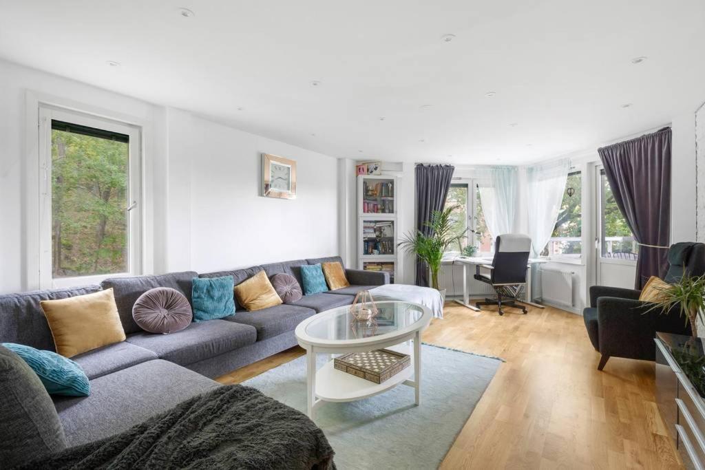 Alby Flexible Checkin Apartment