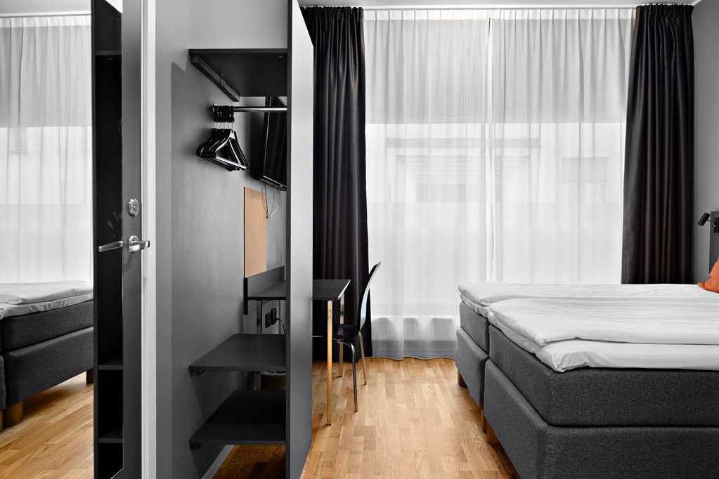 Aiden By Western Hotel *
