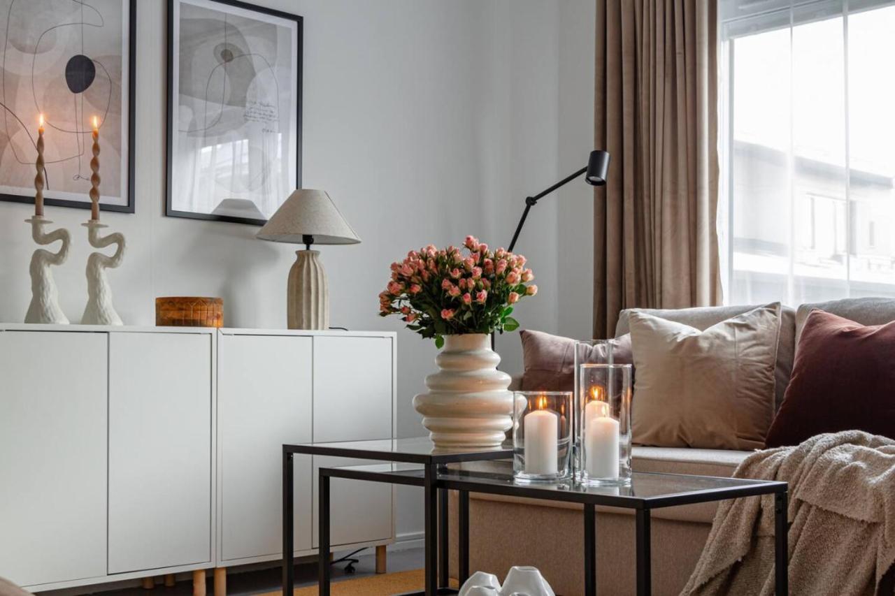 Apartment Simple In Trendy Soedermalm - Construction Work *