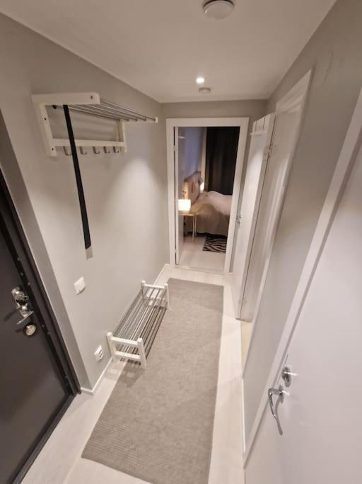 Lägenhet Modern With Bathroom, No Kitchen And Your Own Entrance Stockholm