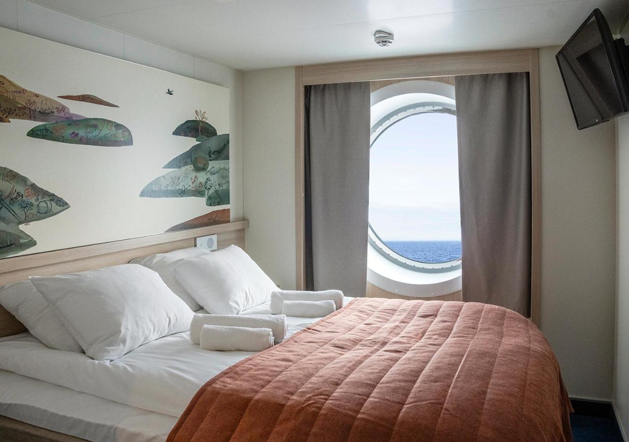 Viking Line Ferry Viking Glory - Mini-cruise From