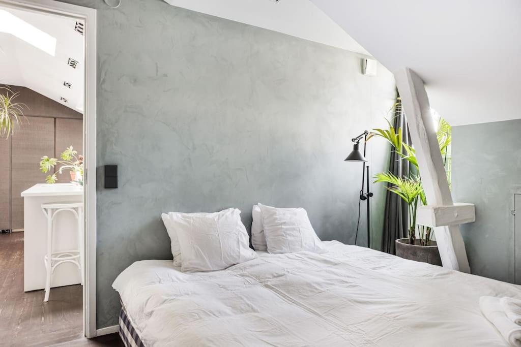 Elegant Oestermalm Loft Apartment Stockholm