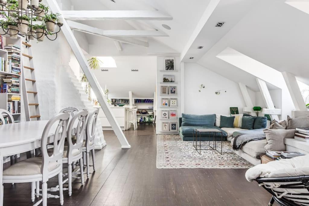 Apartment Elegant Oestermalm Loft Stockholm