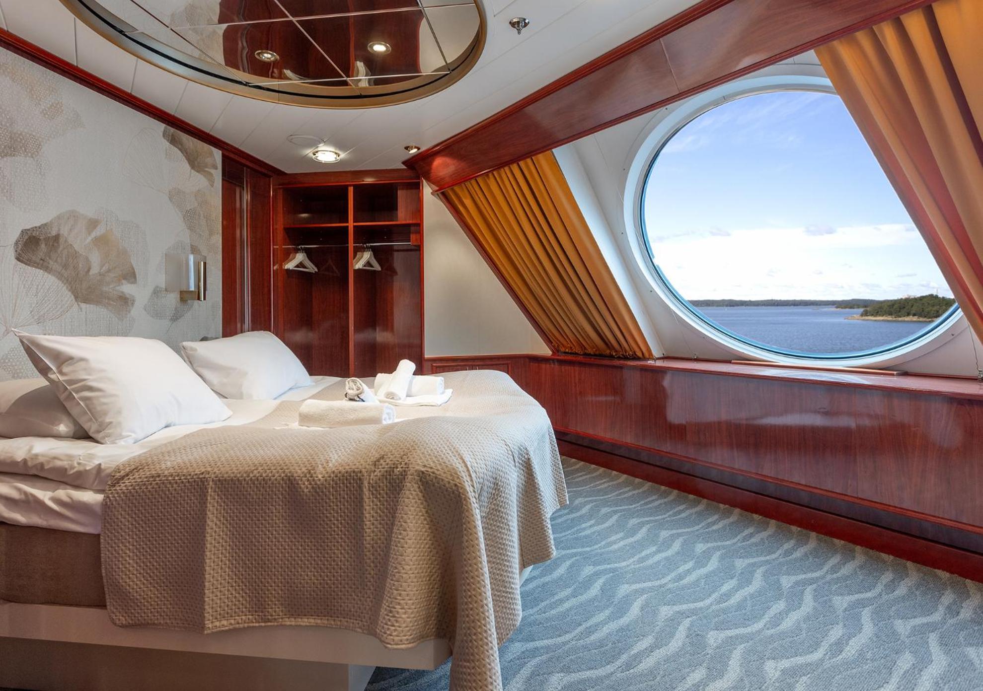 Viking Line - Overnight Cruise From Stockholm
