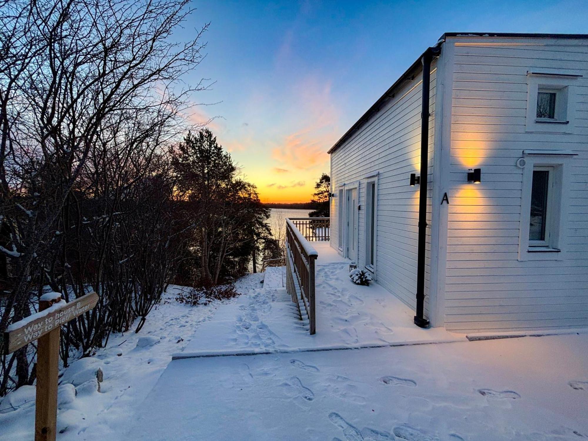 New Lakehouse - Amazing Sea View And Private Pier! Stockholm