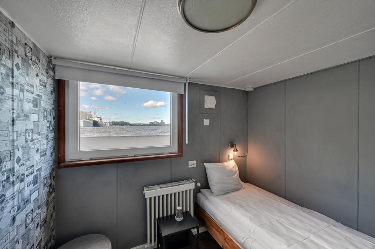 Rygerfjord Hotel&hostel Botel 2*