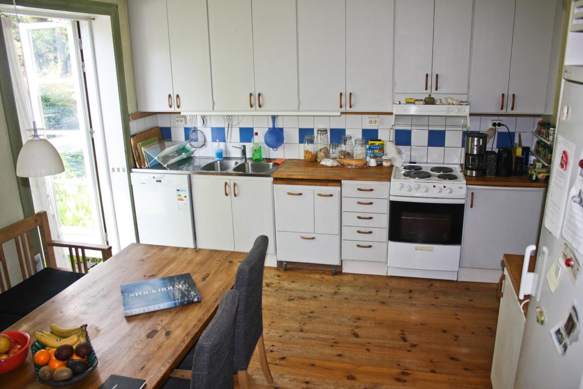 Eco-village 12 Min From *