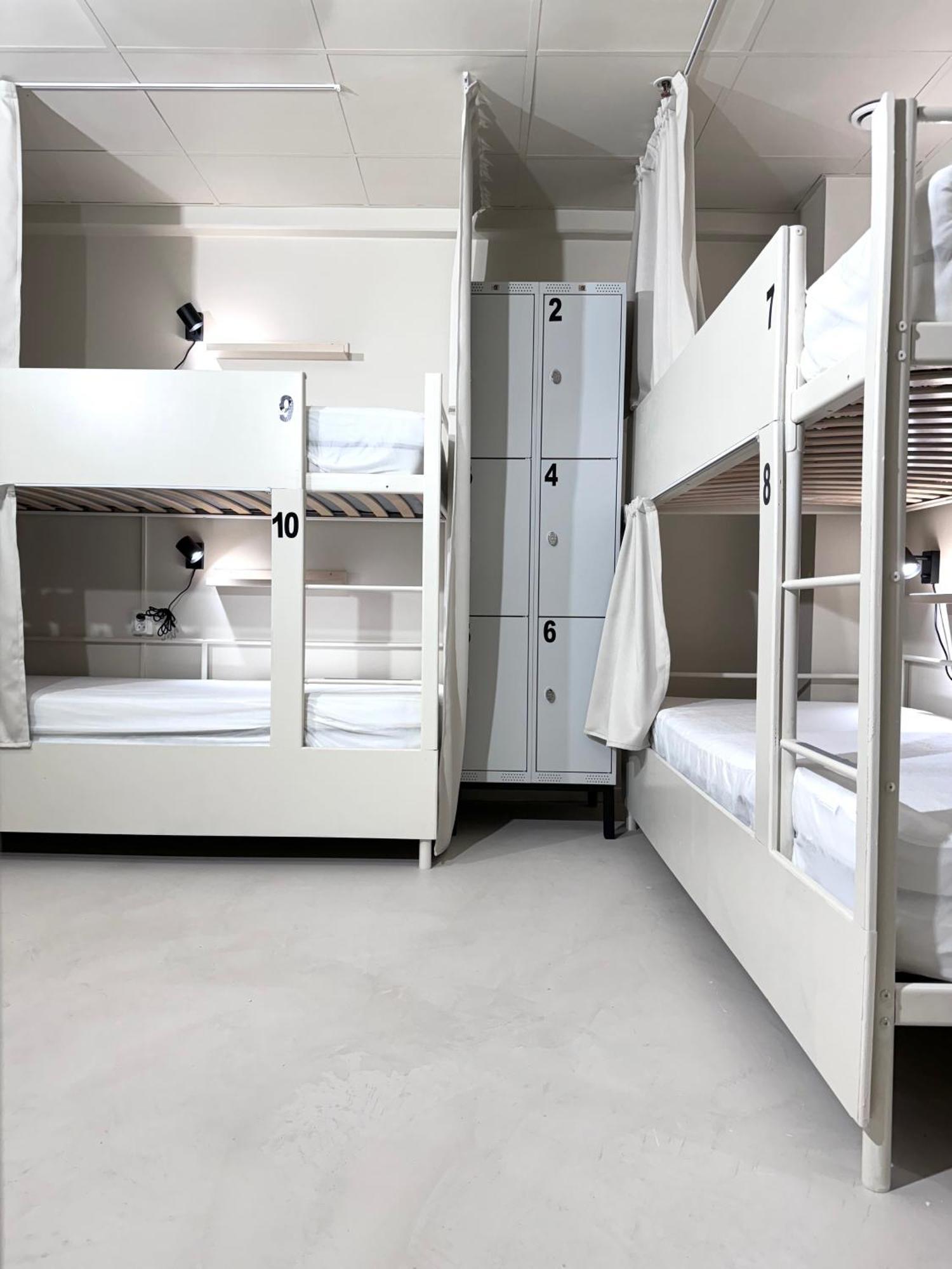 Hostel Nomad Gardet *