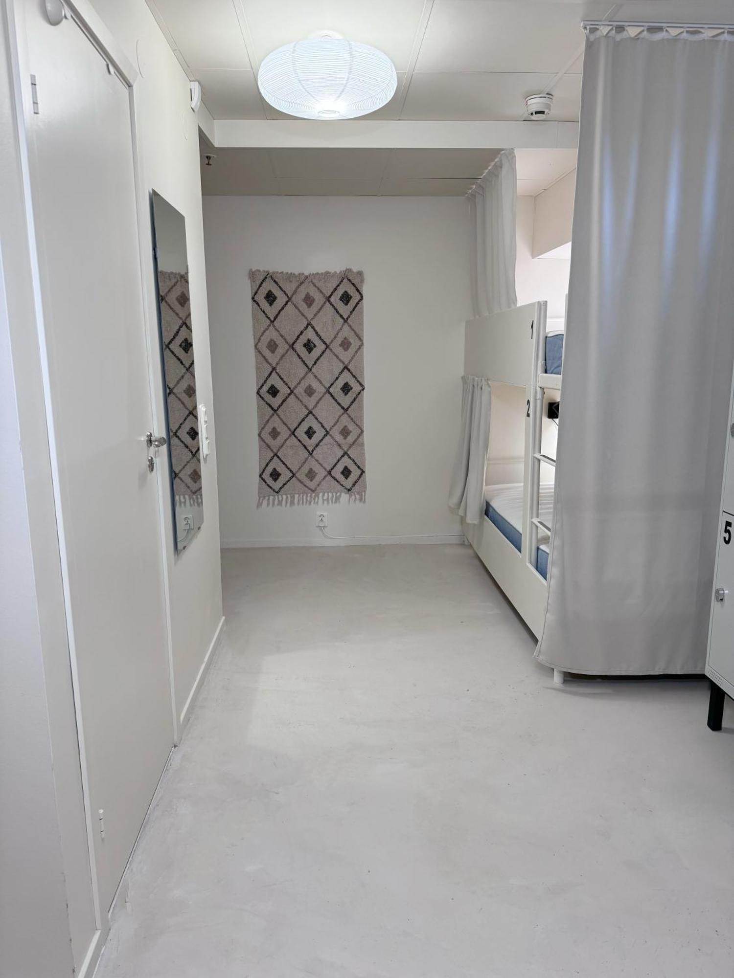 Nomad Gardet Hostel