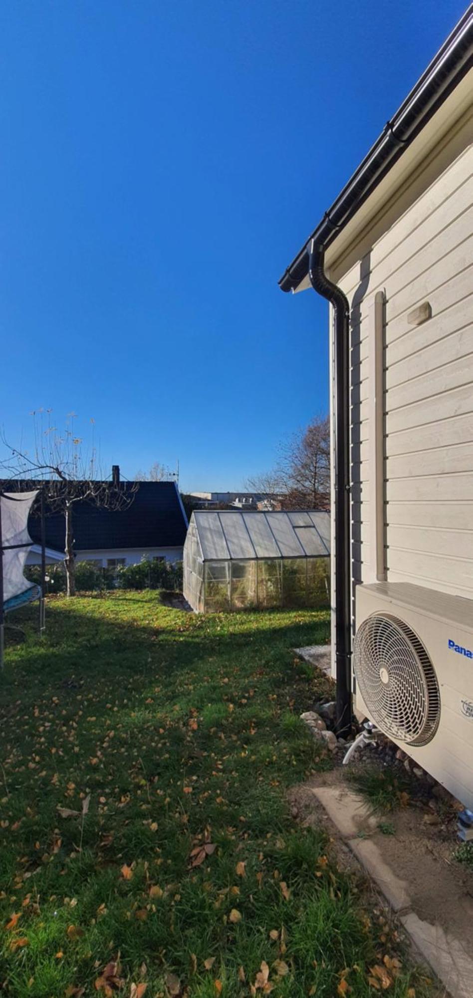 Smakfullt Attefallshus Med Stort Loft Naera Naturen Apartment *