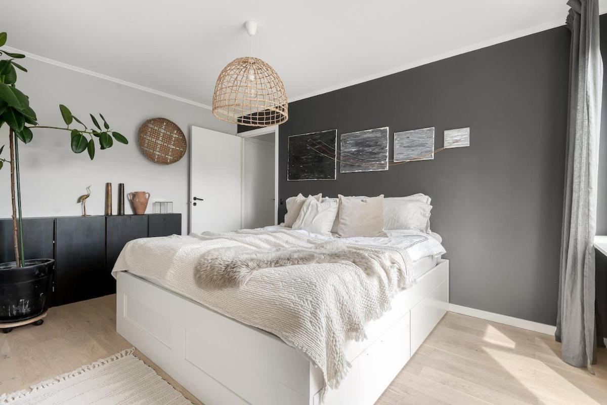 Villa Modern Family House