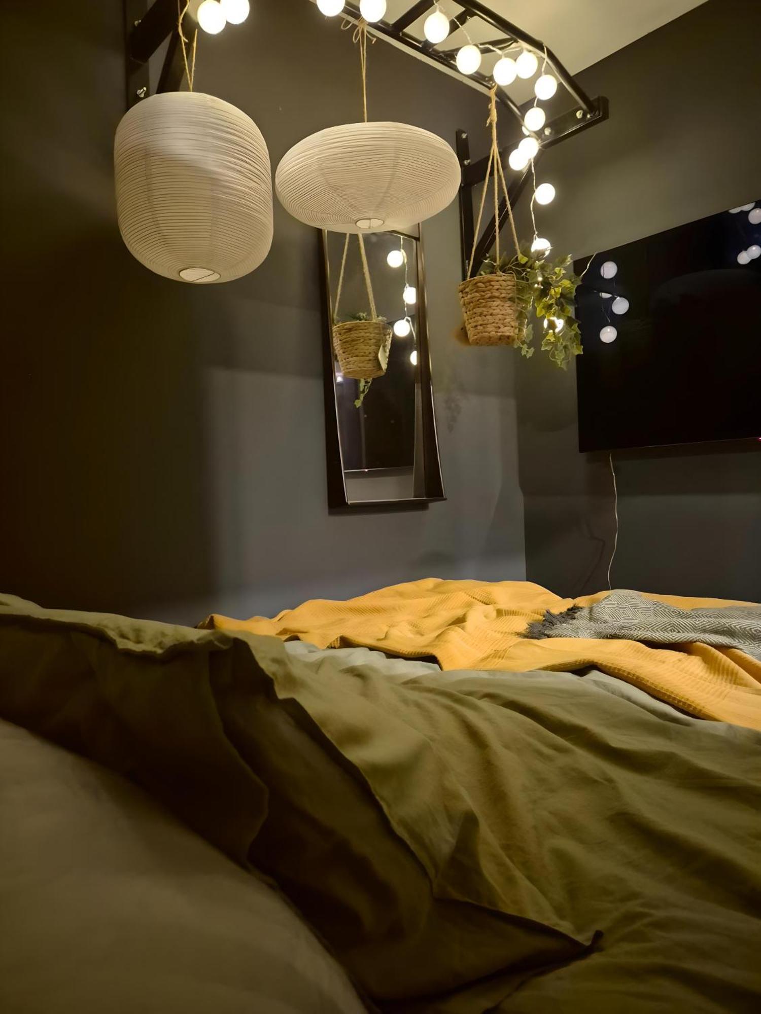 Stylish Fotsteps To Restaurants And Close To The Apartamento