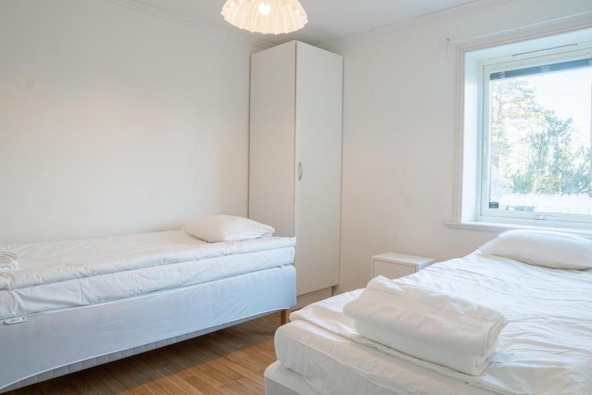 Family Friendly - 6 Bedrooms Villa *