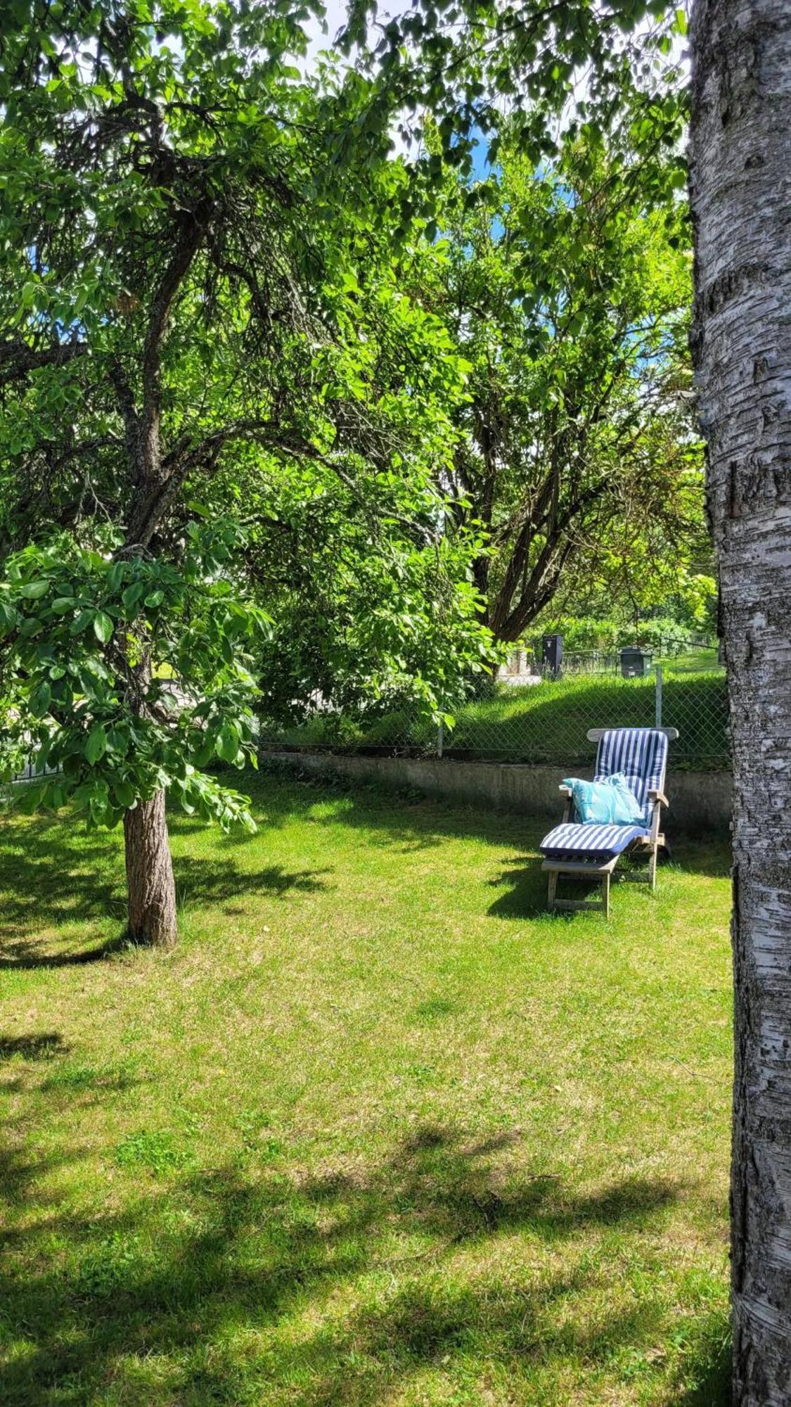 Vakantiehuis Sparkling Newly Built House Close To & Nature *