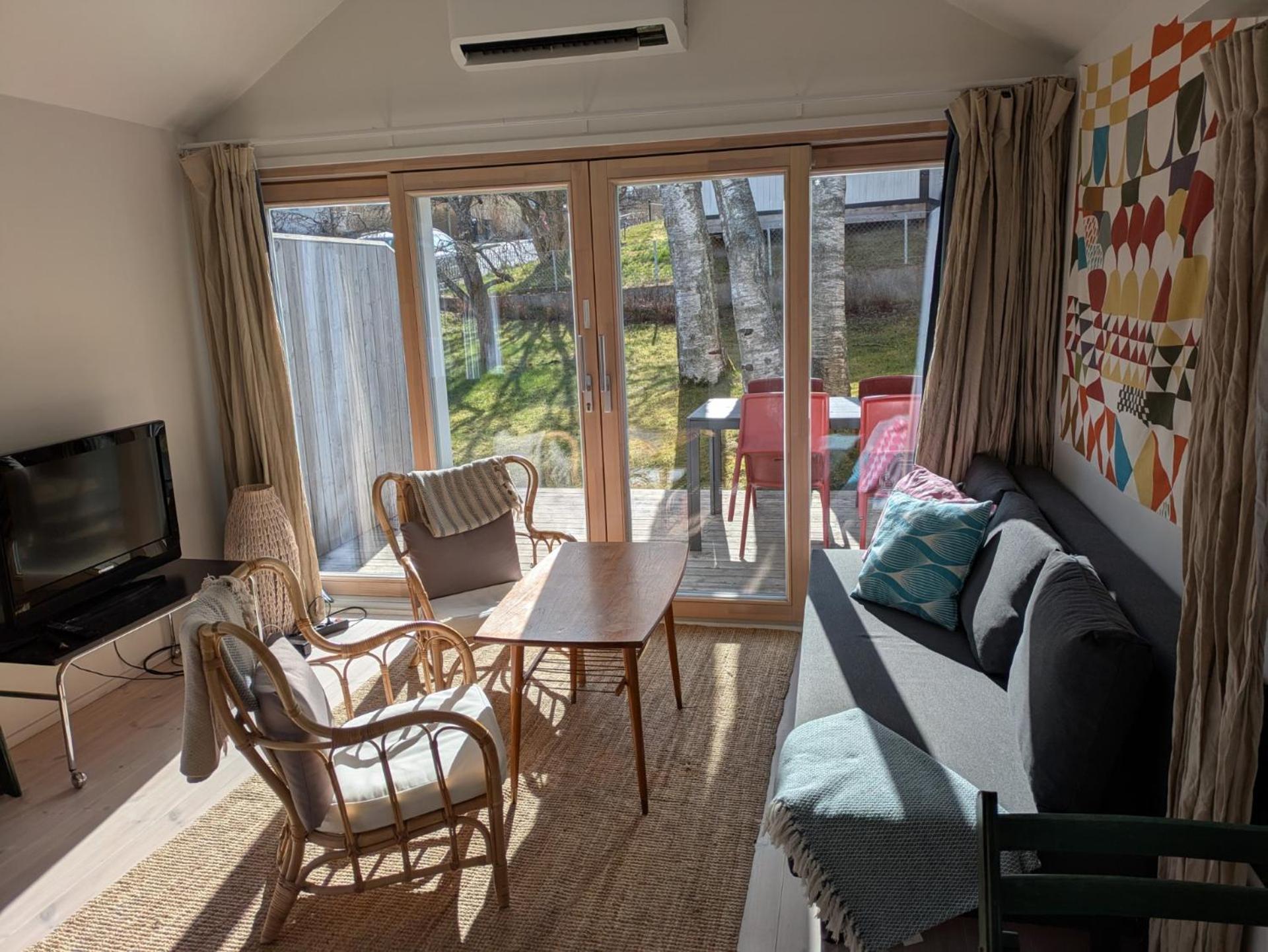 Sparkling Newly Built House Close To & Nature Vakantiehuis