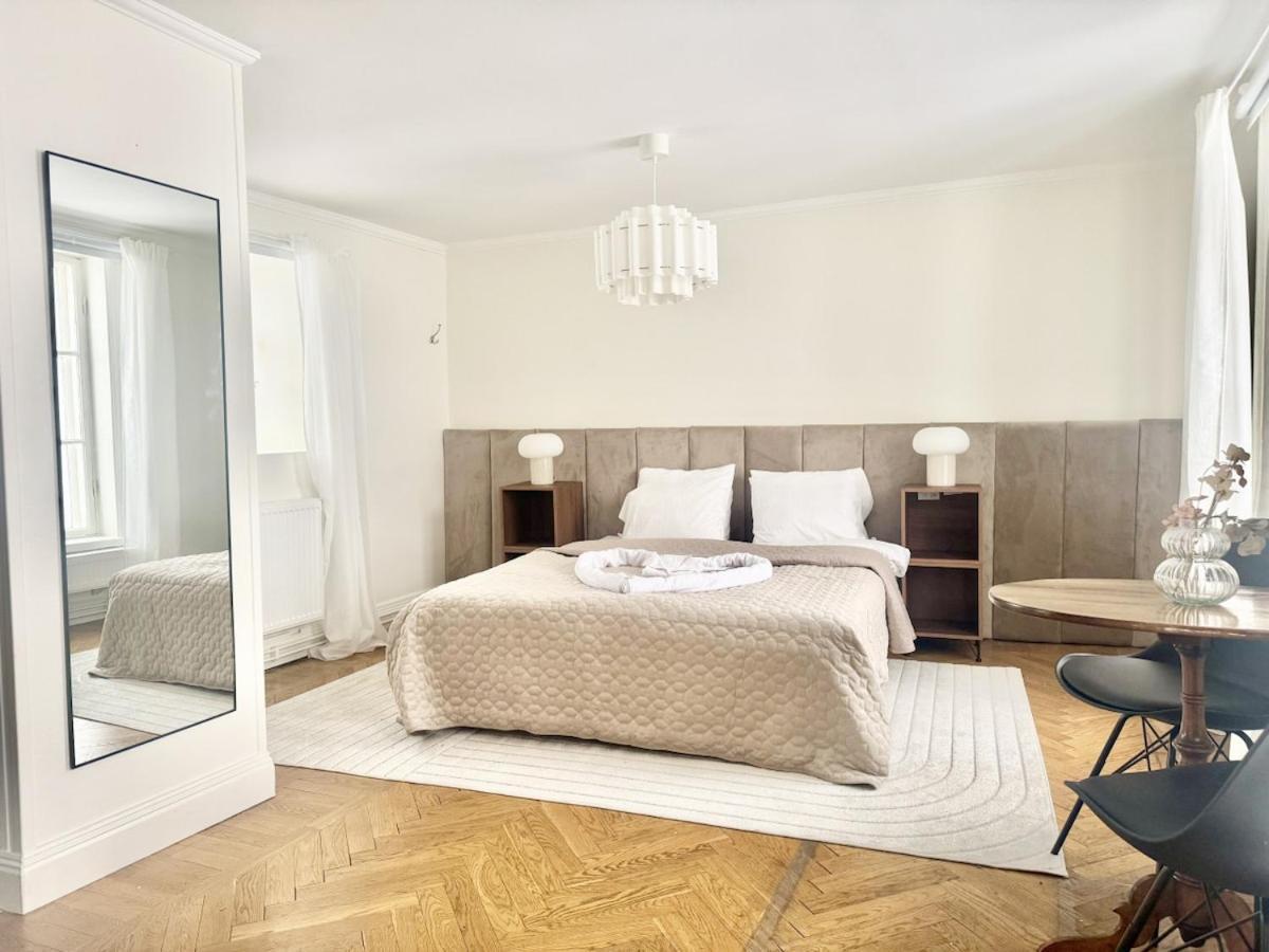 In Old Town Apartment