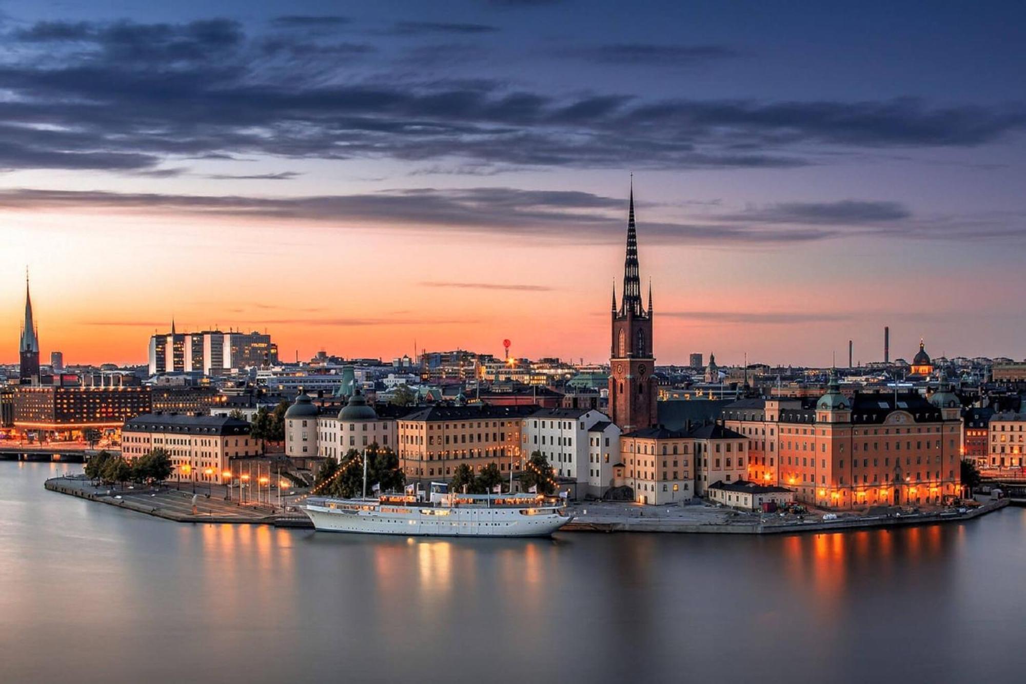 In Bb - In * Stockholm