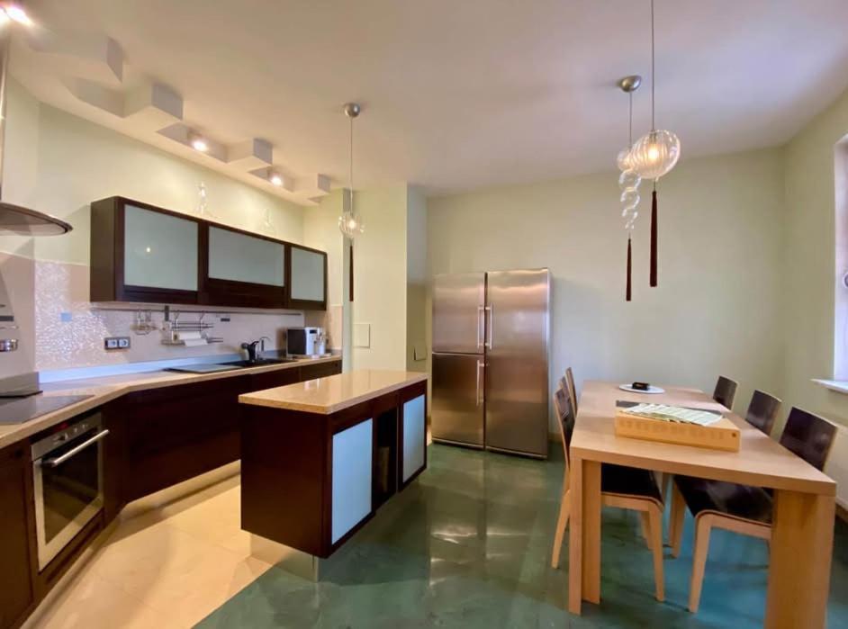Comfortable Apartment, Wi-fi, Air Conditioning Apartment *
