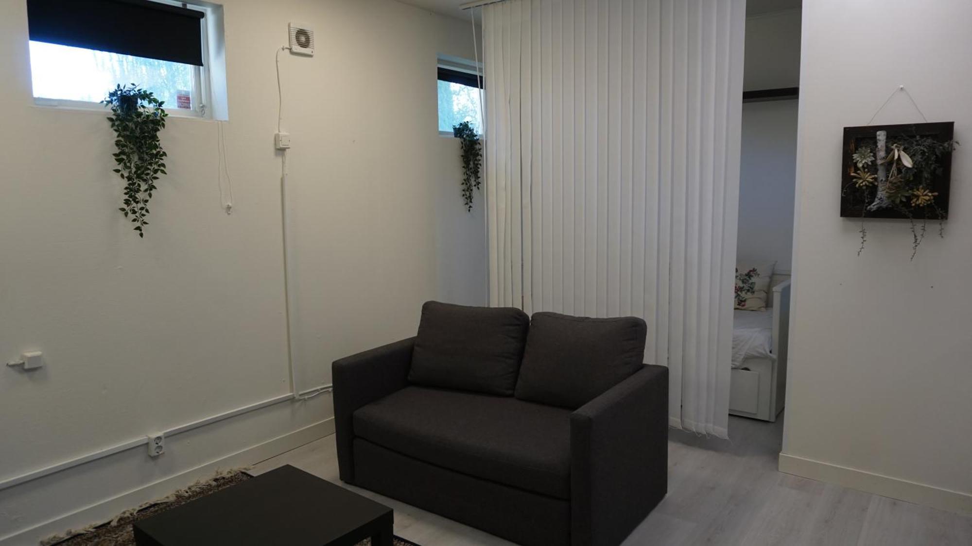 Fresh And Cozy Little House 45km In Taeby Appartement Stockholm