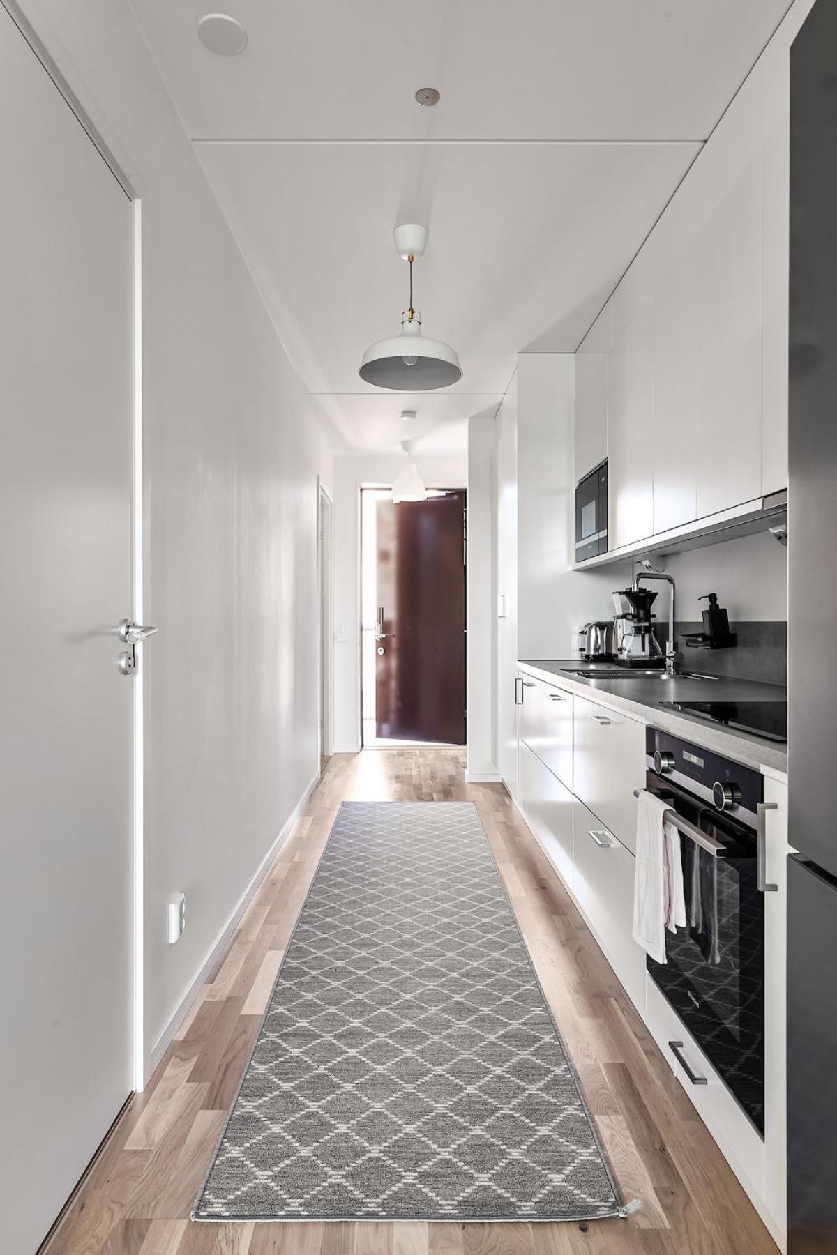 Scandinavian Comfort In Aelvsjoe Apartment Stockholm