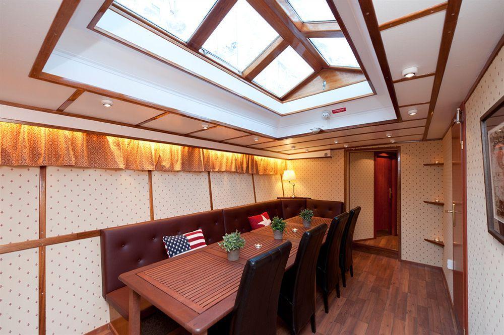 Botel M/s Monika Stockholm