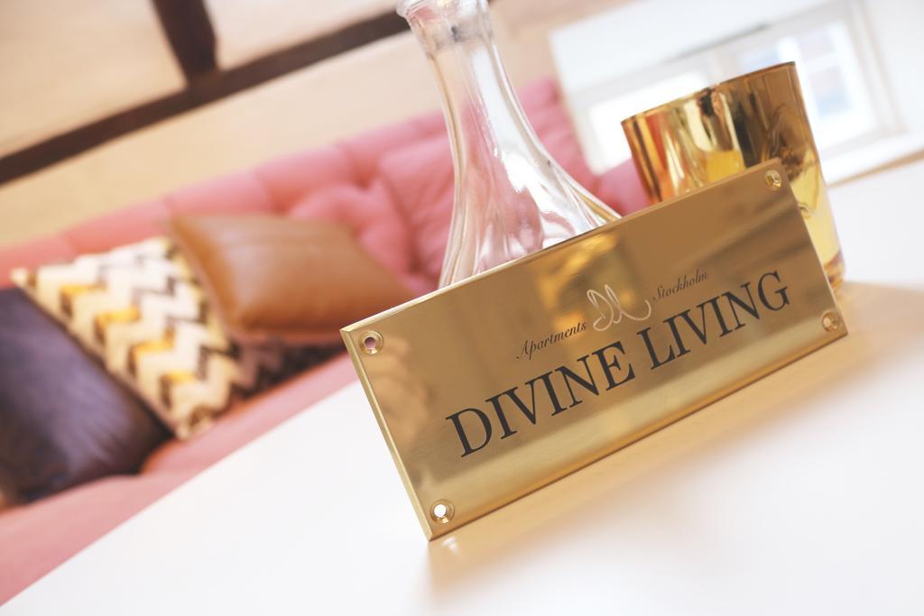 Divine Living - * Stockholm