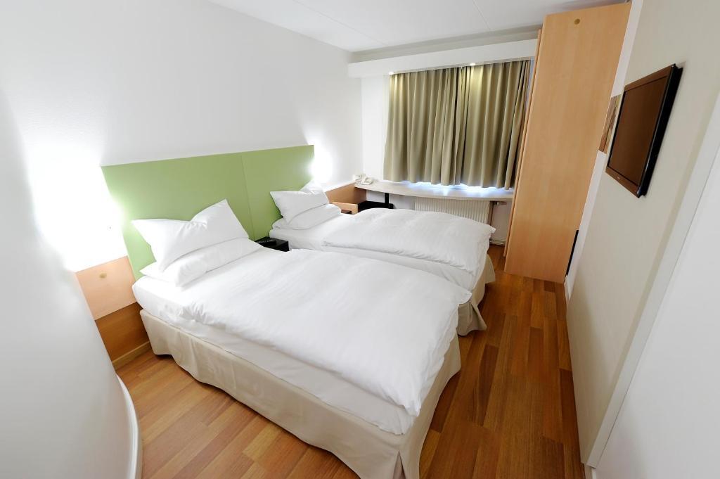 Good Morning Kista 3*