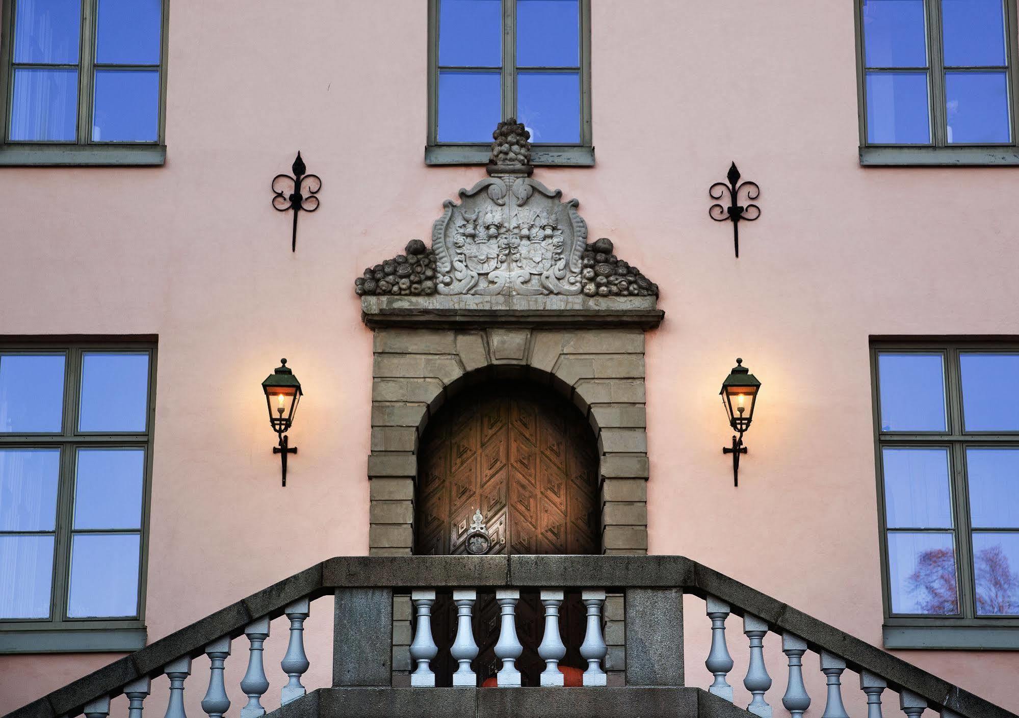 Hesselby Slott 4*