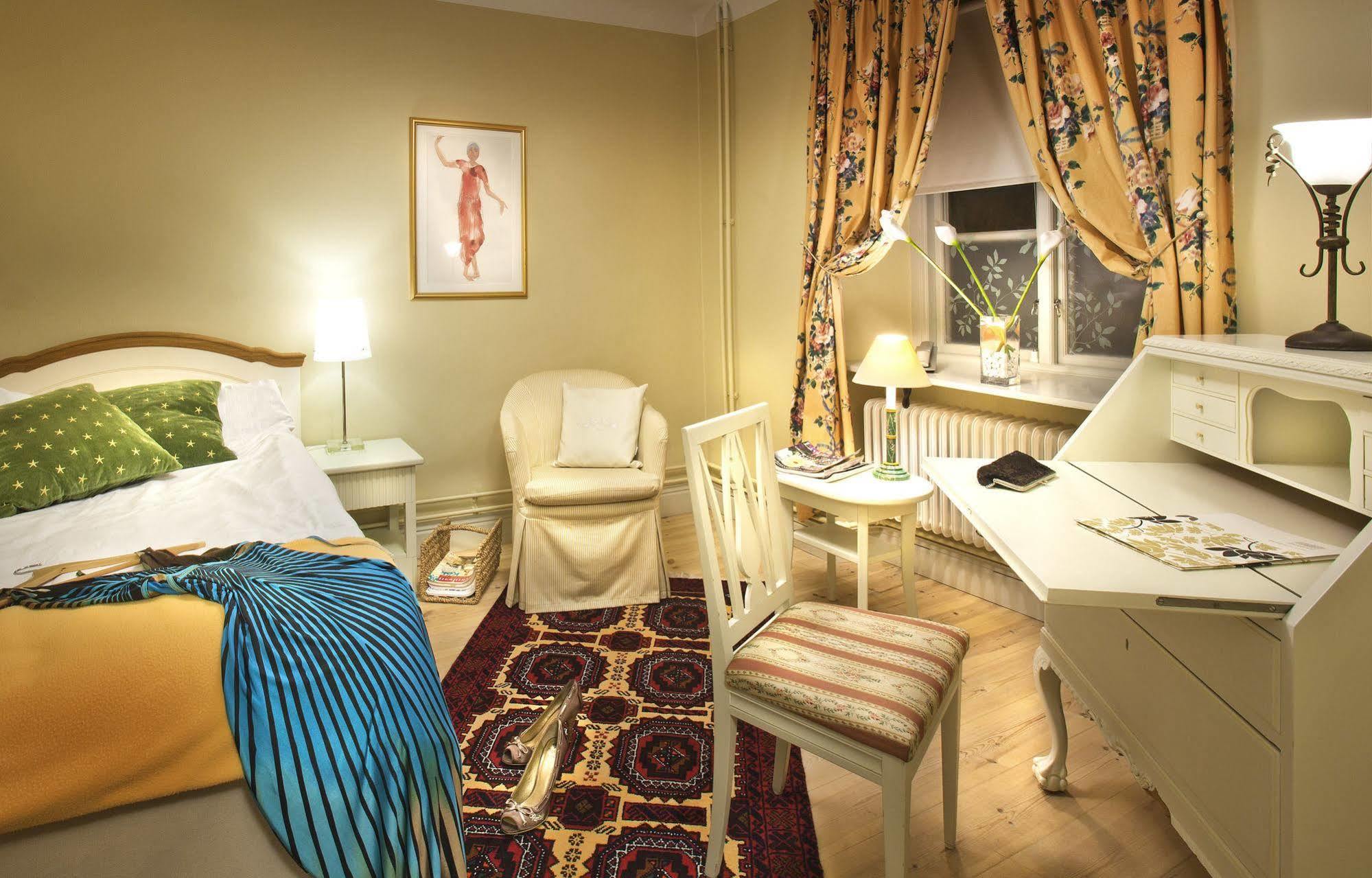 Akeshofs Slott 3* Stockholm