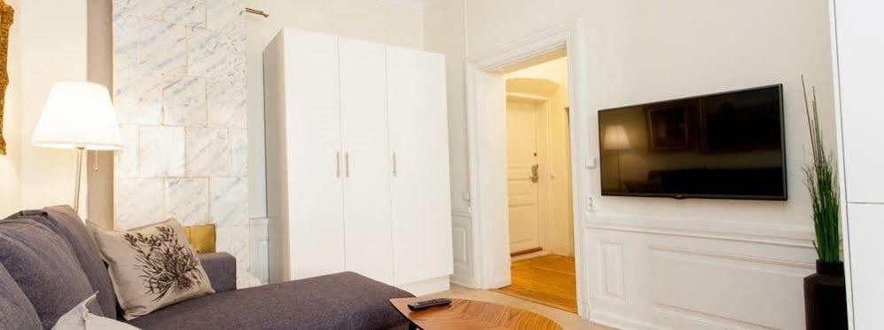 Apartamento Apartdirect Gamla Stan Ii *