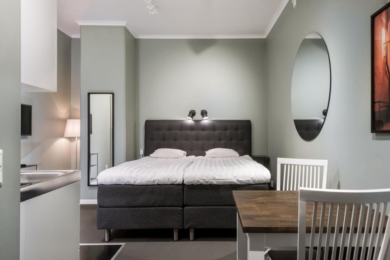 Niro Hotel 3*