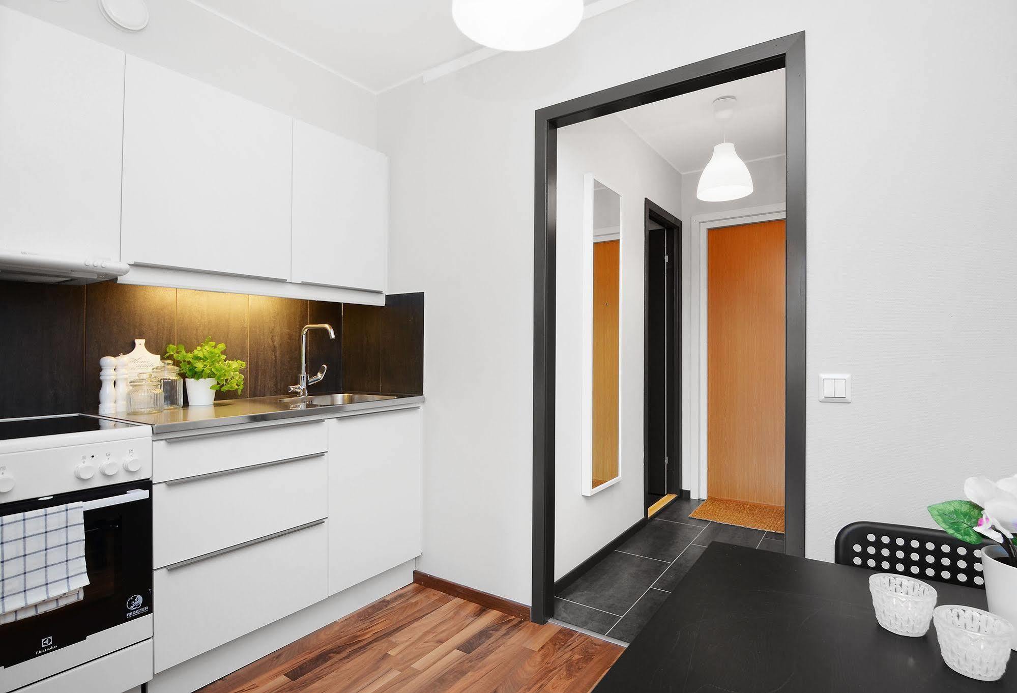 Forenom Huvudsta Apartment *