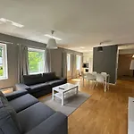 Home Inn Hrbs23