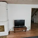 Sunny Spacious Stay