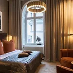 Lydmar Hotel