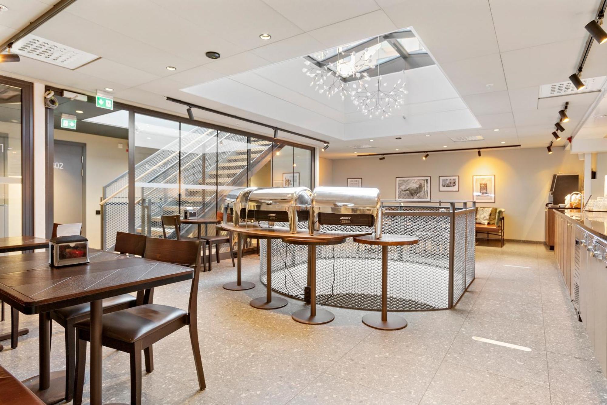 Western At 108 Hotel 3*