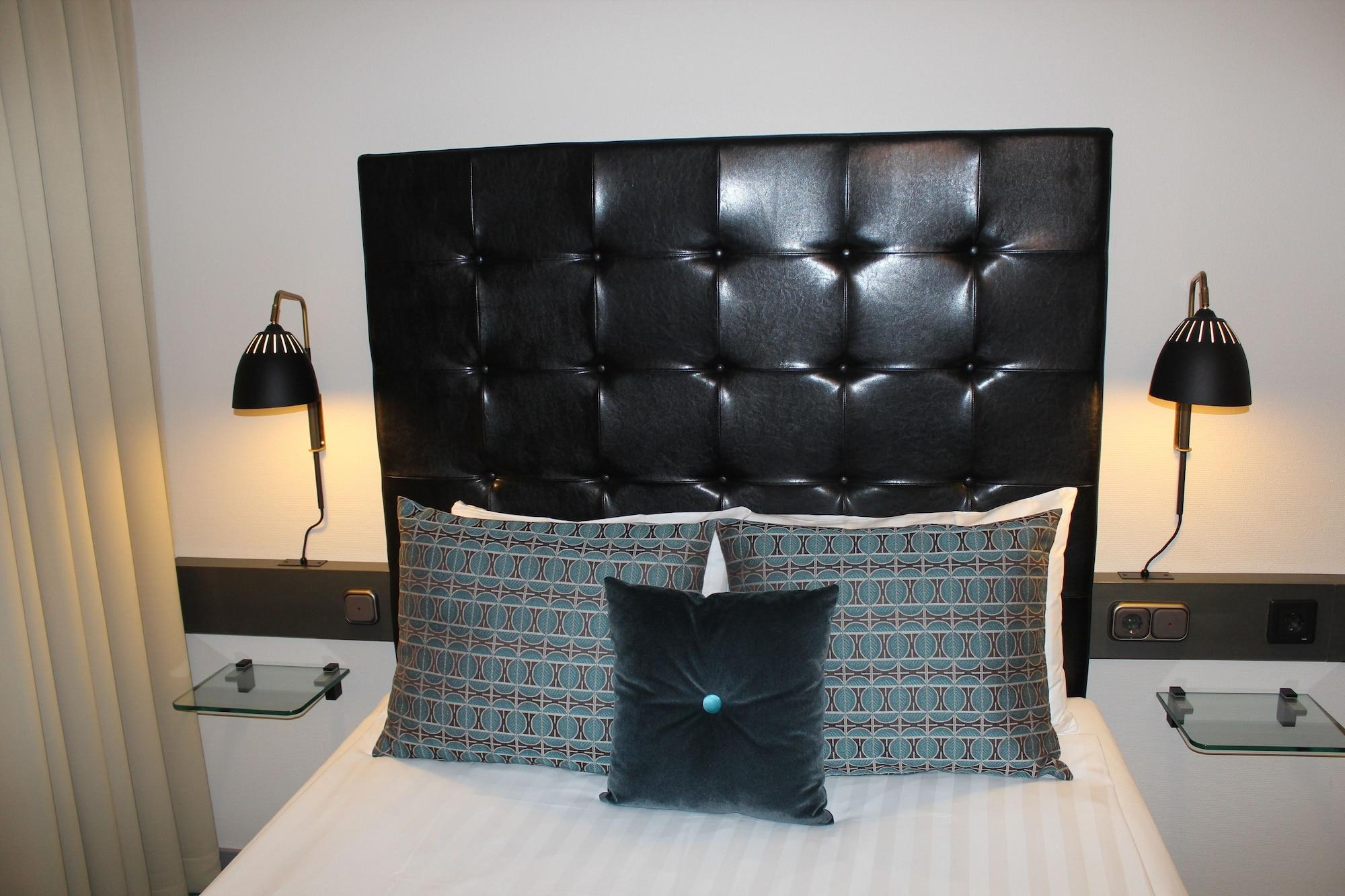Hotel Memory 4*