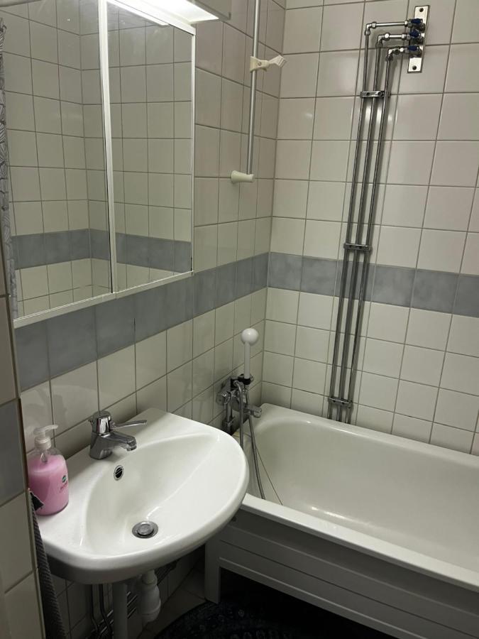 Lovely 1-Bedroom Condo In Sodermalm! Apartment Stockholm